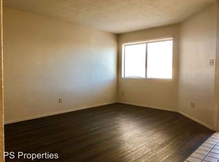 513 Vancouver Rd SE APT A, Rio Rancho, NM 87124