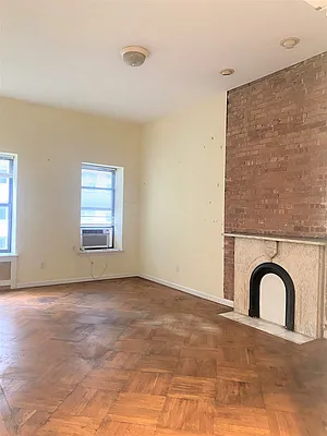 Rented by CitySites Real Estate Group | media 7