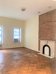 Rented by CitySites Real Estate Group