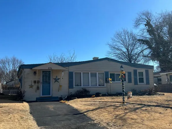 226 Ruth Ave, Maple Shade, NJ 08052