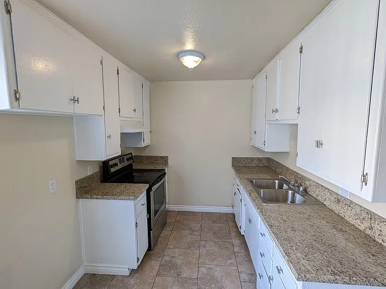 3472 Anderson Ave #3460 — Photo 2