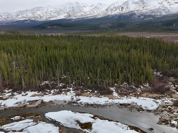 1327.6-B1 Alaska Hwy, Tok, AK 99780