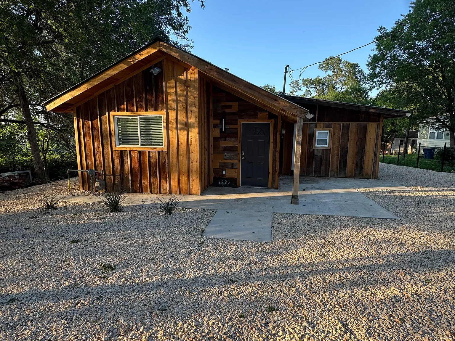 4 bed, 1700 sqft, $2,560 — Photo 2