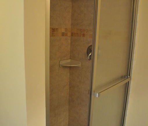 Sandalwood MBath TheShattowGroup