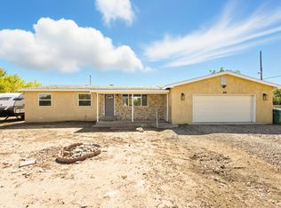 2712 Della Rd SW, Albuquerque, NM 87105