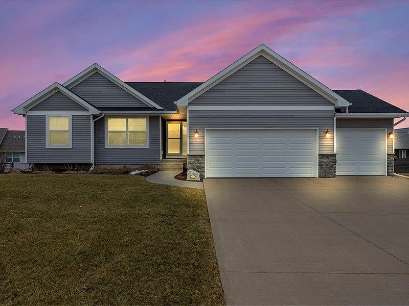 1518 Prairie Rose Dr SW, Cedar Rapids, IA 52404 Zillow