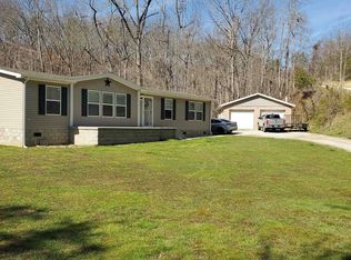 17601 Bowling Dr, Catlettsburg, KY 41129
