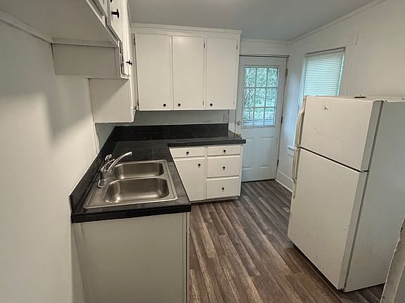 5th image of 643 Spangler Dr