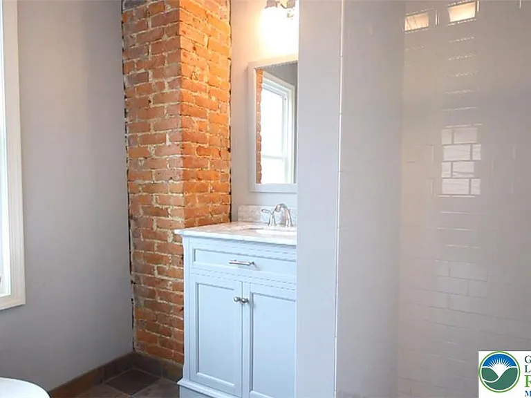 71 W Goepp St — Photo 18