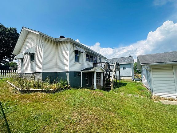 5th image of 205 Swigart St