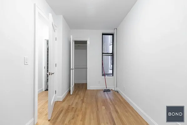 Rented by Bond New York | media 41