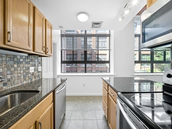 10 Linwood St #U106