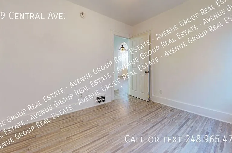 489 Central Ave — Photo 9