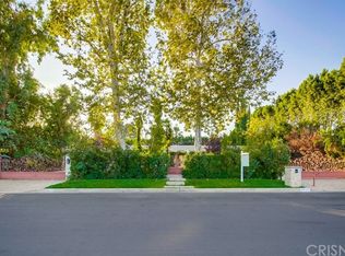 8523 Oak Park Ave, Northridge, CA 91325