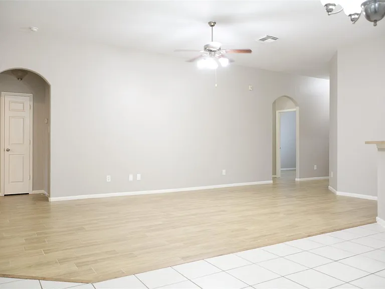 14434 Long Meadow Dr — Photo 6