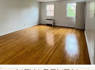 440 Lawn Ave #17, Palisades Park, NJ 07650