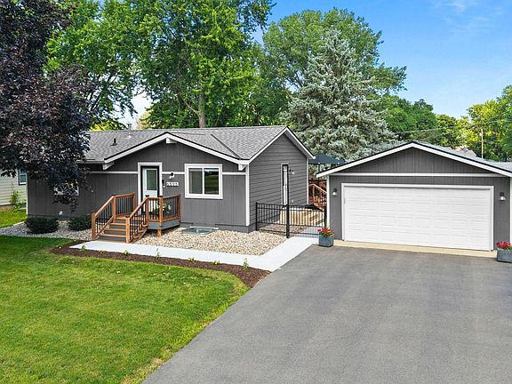 2nd image of 6595 166th St W
