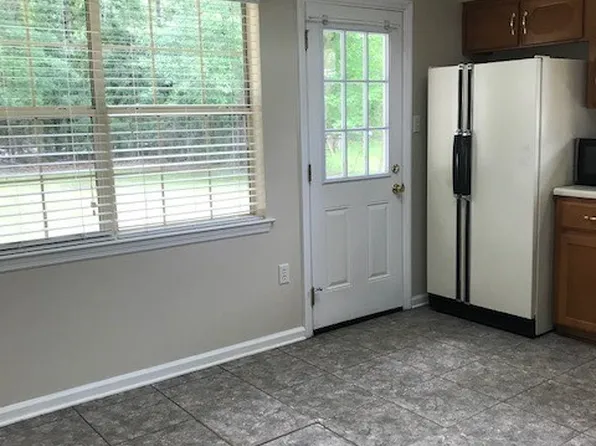 700 Greenwich Dr, Richmond Hill, GA 31324
