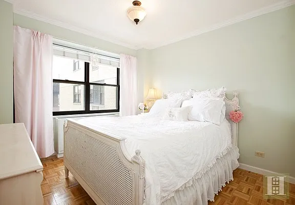 Rented by Halstead Real Estate | media 10