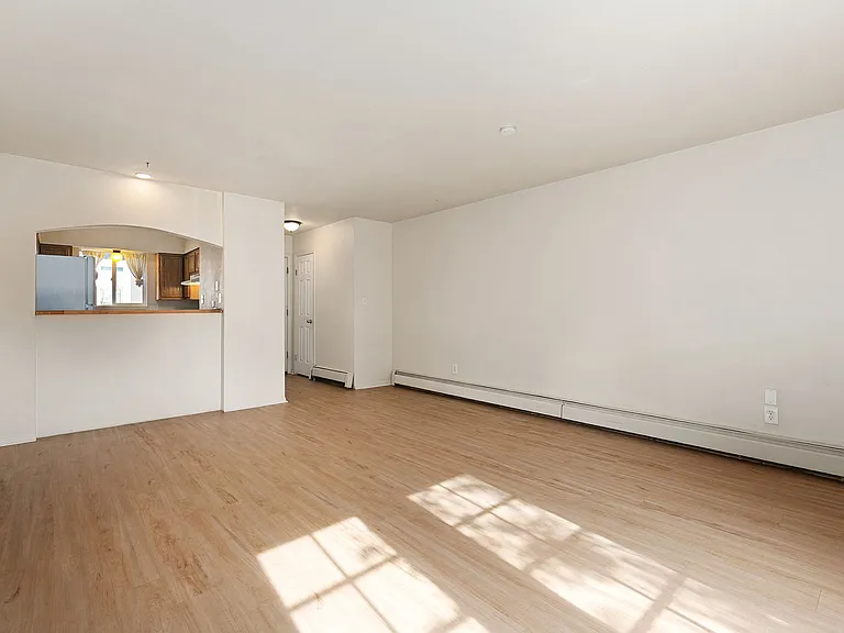 403 E Thunderbird Dr #405 — Photo 4
