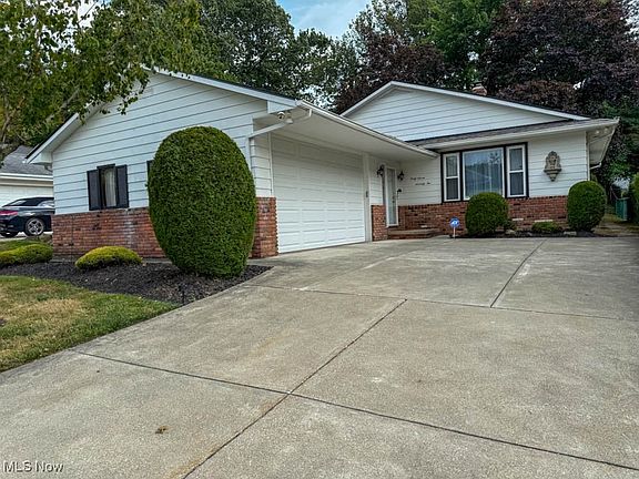 3rd image of 4772 Geraldine Ave