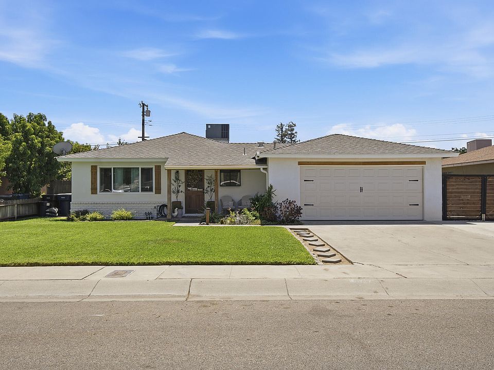 1st image of 2027 E Ash Avenue