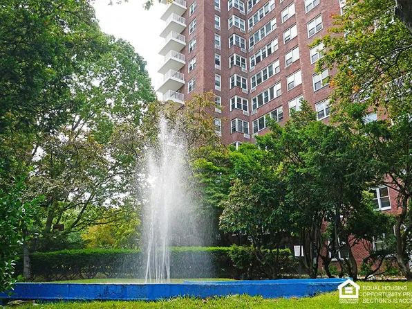 600 West 246th Street image 4 of 7