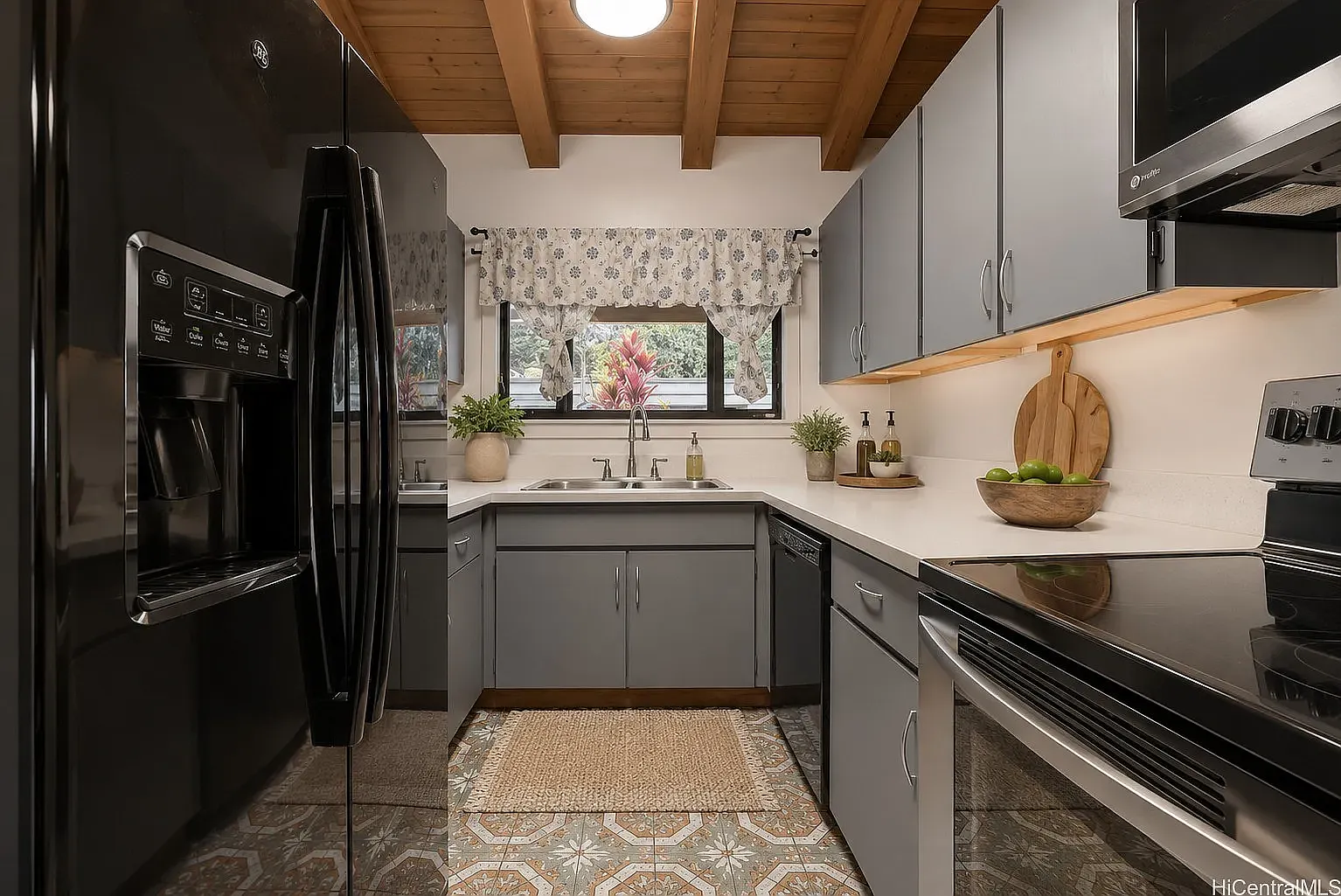 2 bed, 950 sqft, $3,800 — Photo 3