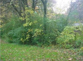 906 Shallowford Rd, Chattanooga, TN 37411