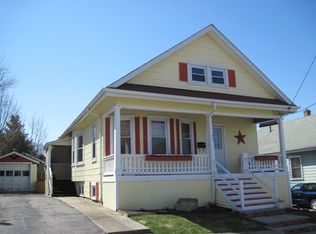 11 Morton St, Fairhaven, MA 02719