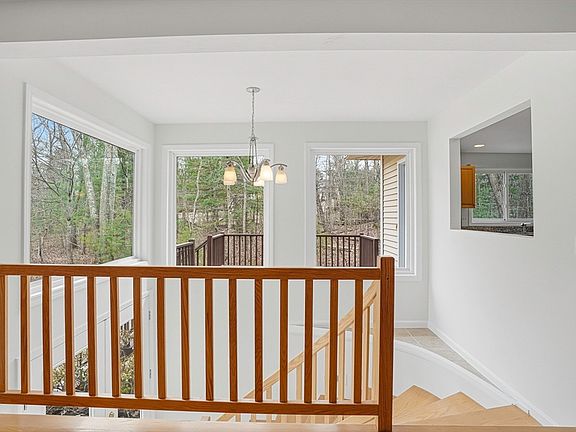 5th image of 125 America Blvd #125