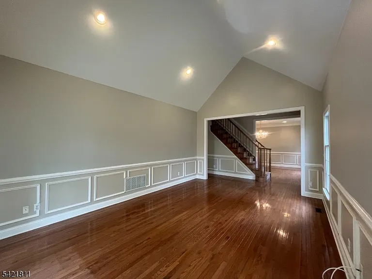 43 Georgetown Ct — Photo 12