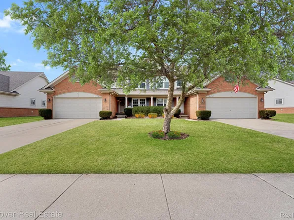 23714 N Park Dr, New Boston, MI 48164