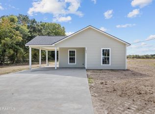 224 Dufilho Rd, Opelousas, LA 70570