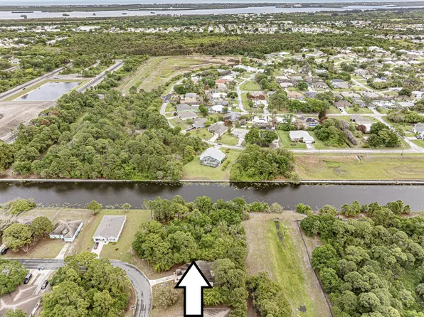 116 Dahl Avenue, Sebastian, FL 32958