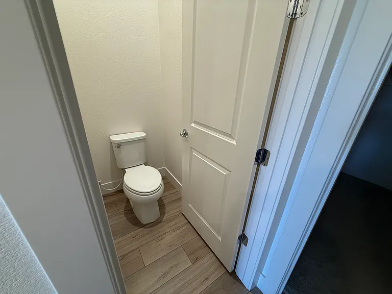 7765 Navasota Dr — Photo 9