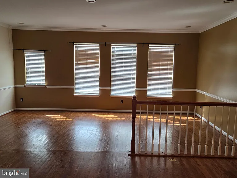 344 Woodstream Blvd — Photo 16