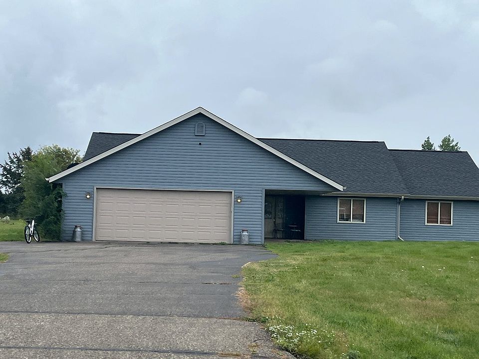 1st image of 1327 212th Ave