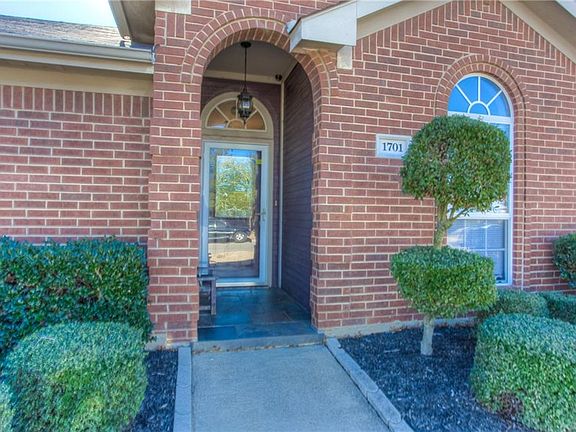 2nd image of 1701 Bertram Dr