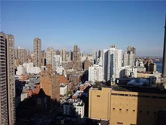 Rented by Peter Ashe