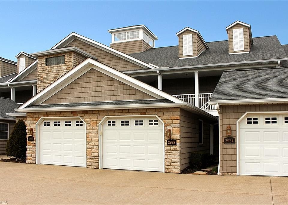 1st image of 2928 Whispering Shores Dr