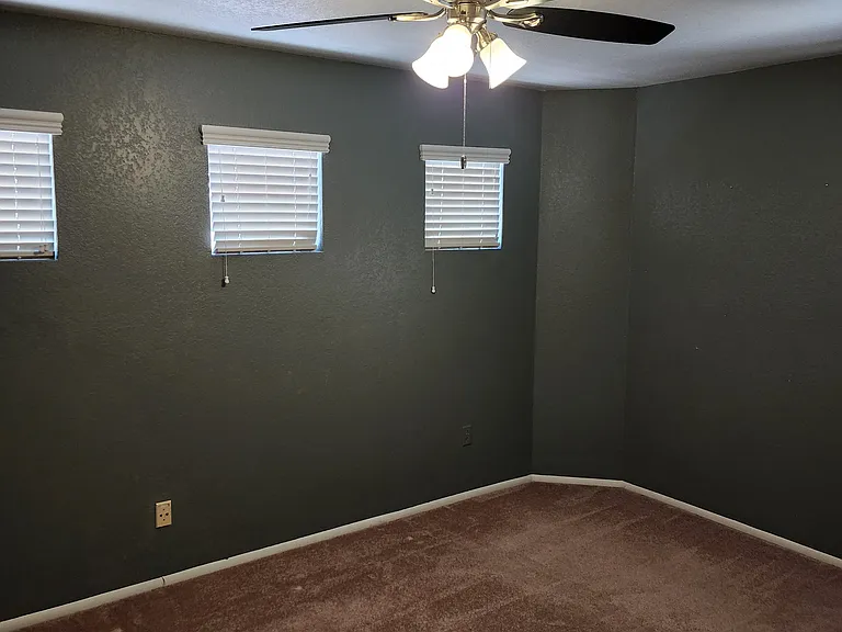 Guest Bedroom 1