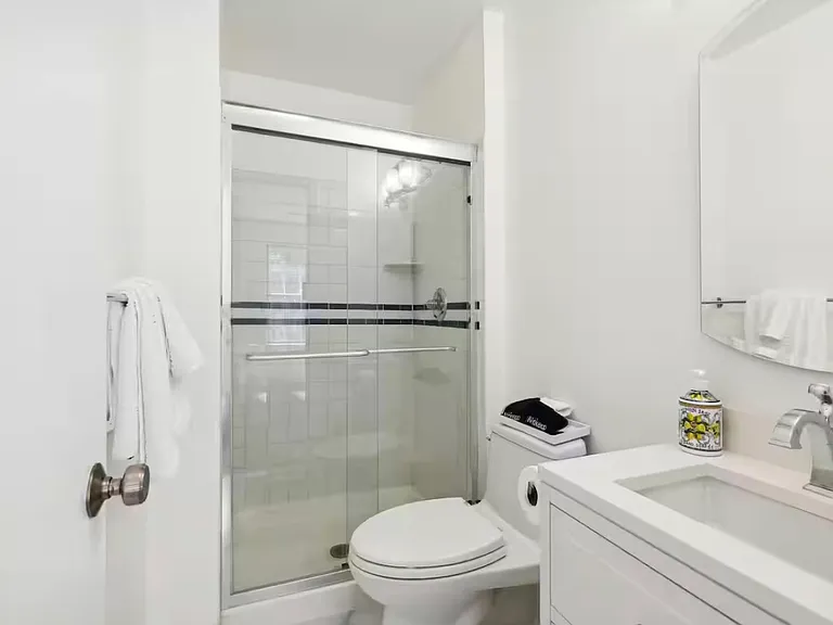10353 Green Holly Ter — Photo 11