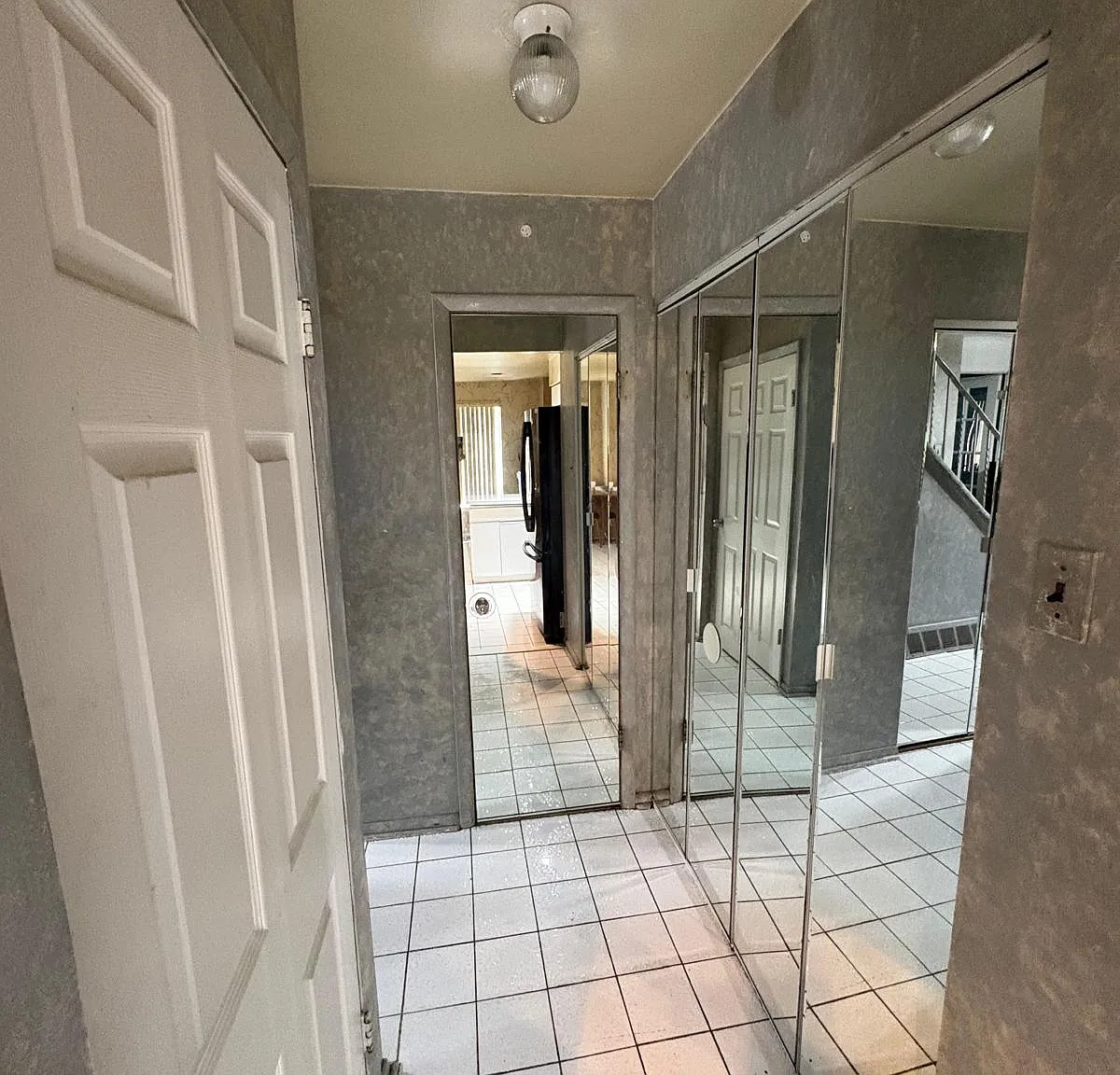 3 bed, 2.5 bath, 1700 sqft, $2,335 — Photo 4