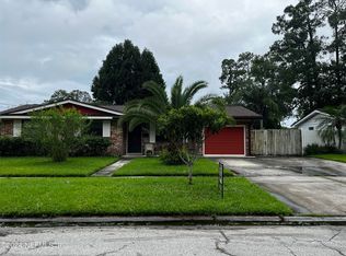 5672 Sabena Rd, Jacksonville, FL 32207