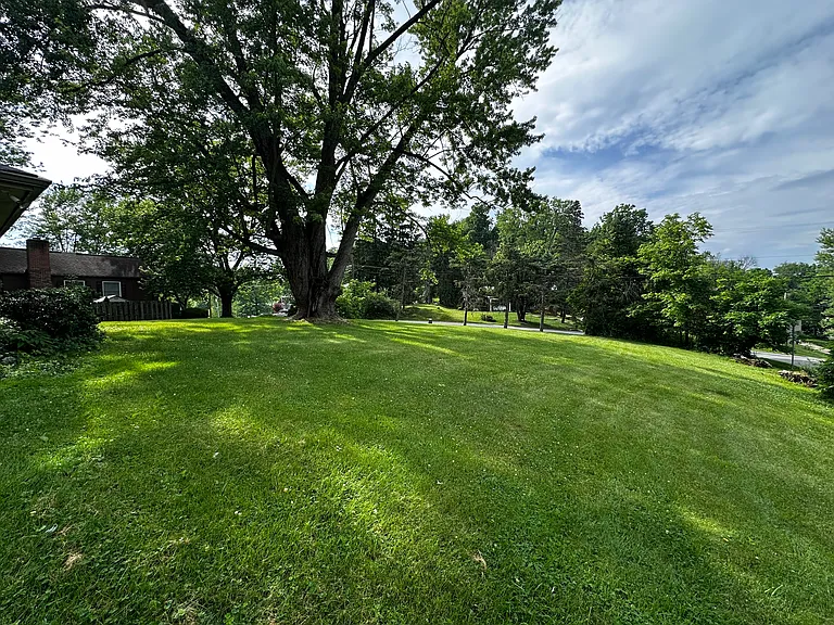 106 Fawn Valley Dr — Photo 20