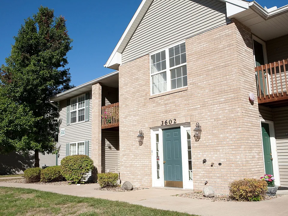 Hidden Oaks Apartments