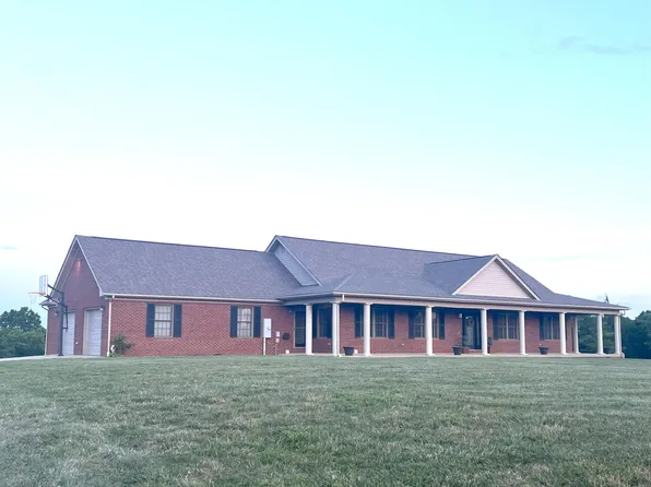 130 Harvieland Rd, Frankfort, KY 40601
