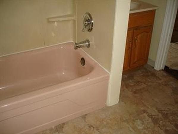 2nd image of 373 Granite St APT 3