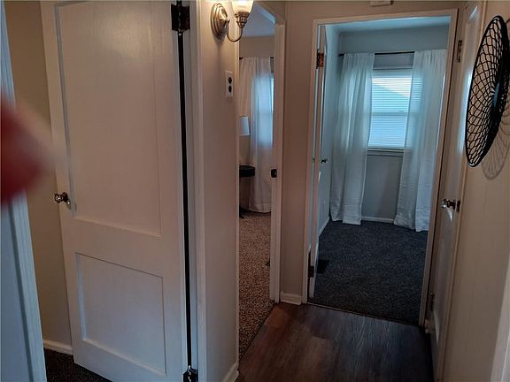 5th image of 3137 Midland St